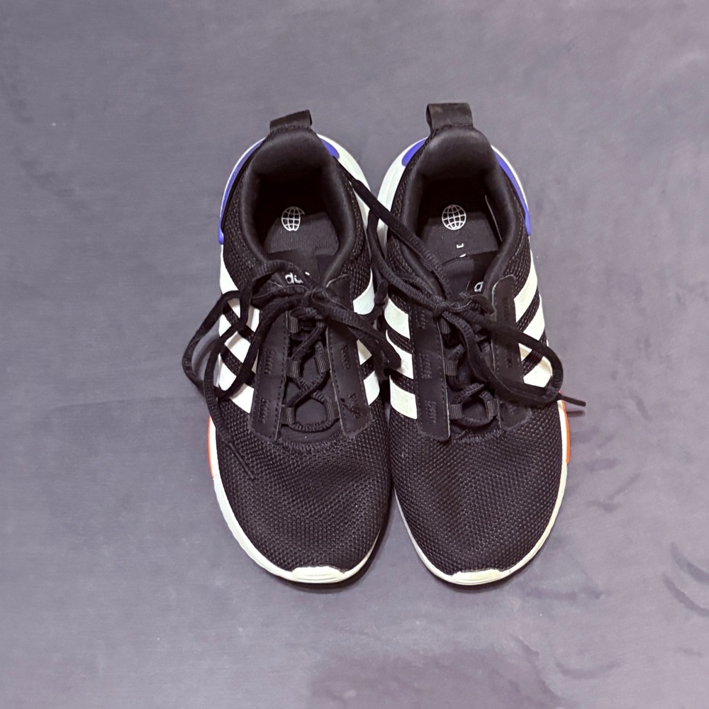 Boys Adidas Cloudfoam Sneakers